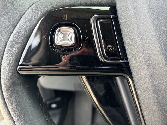 Used 2024 Lincoln Corsair AWD image 31