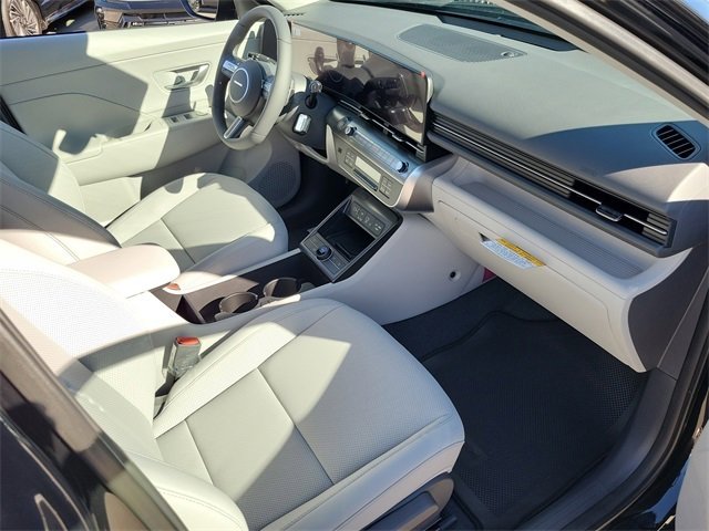 New 2026 Hyundai Kona SEL Premium image 17