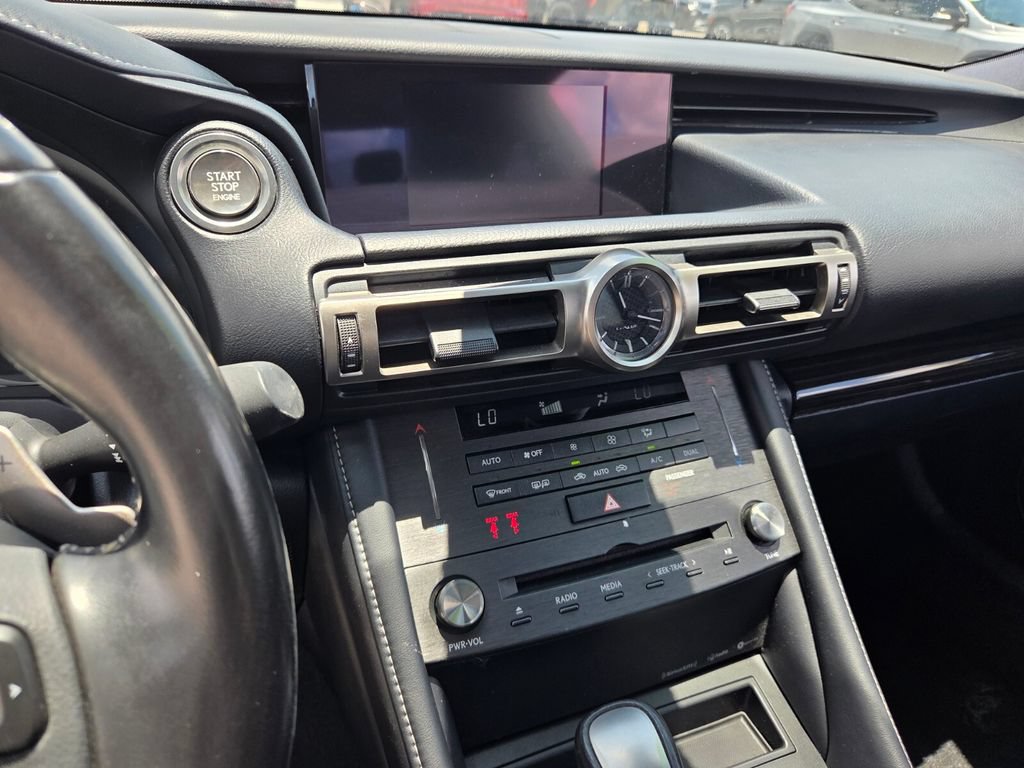 Used 2020 Lexus RC 300 w/ Accessory Package RWD image 23