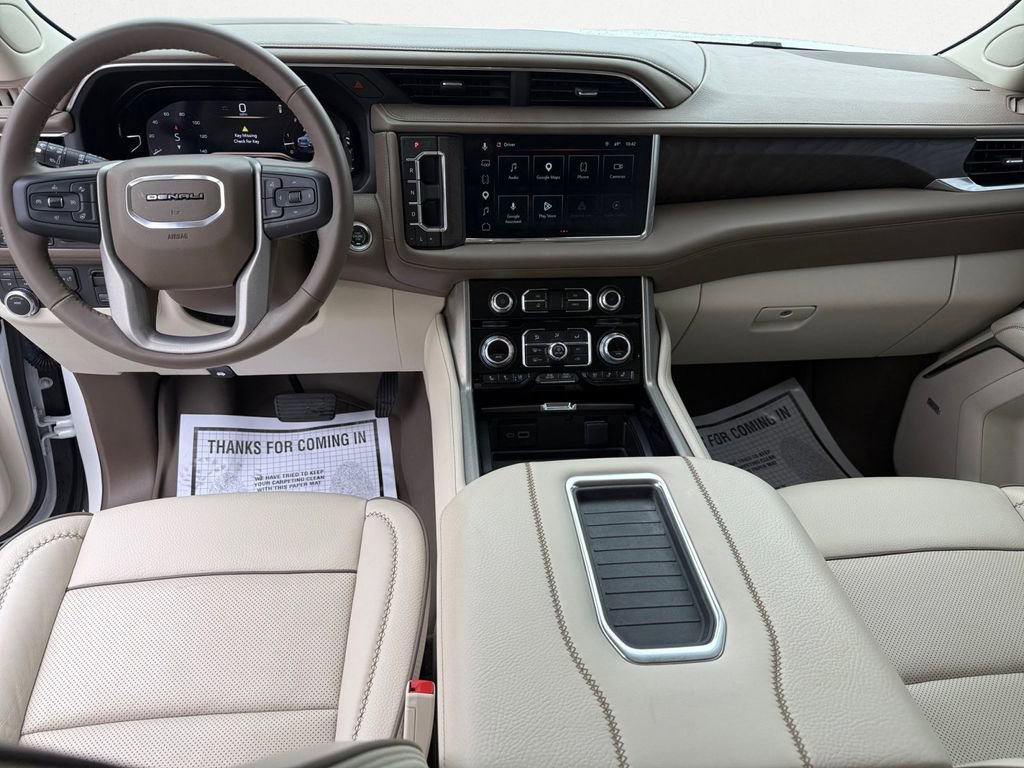 Used 2023 GMC Yukon Denali w/ Max Trailering Package image 10