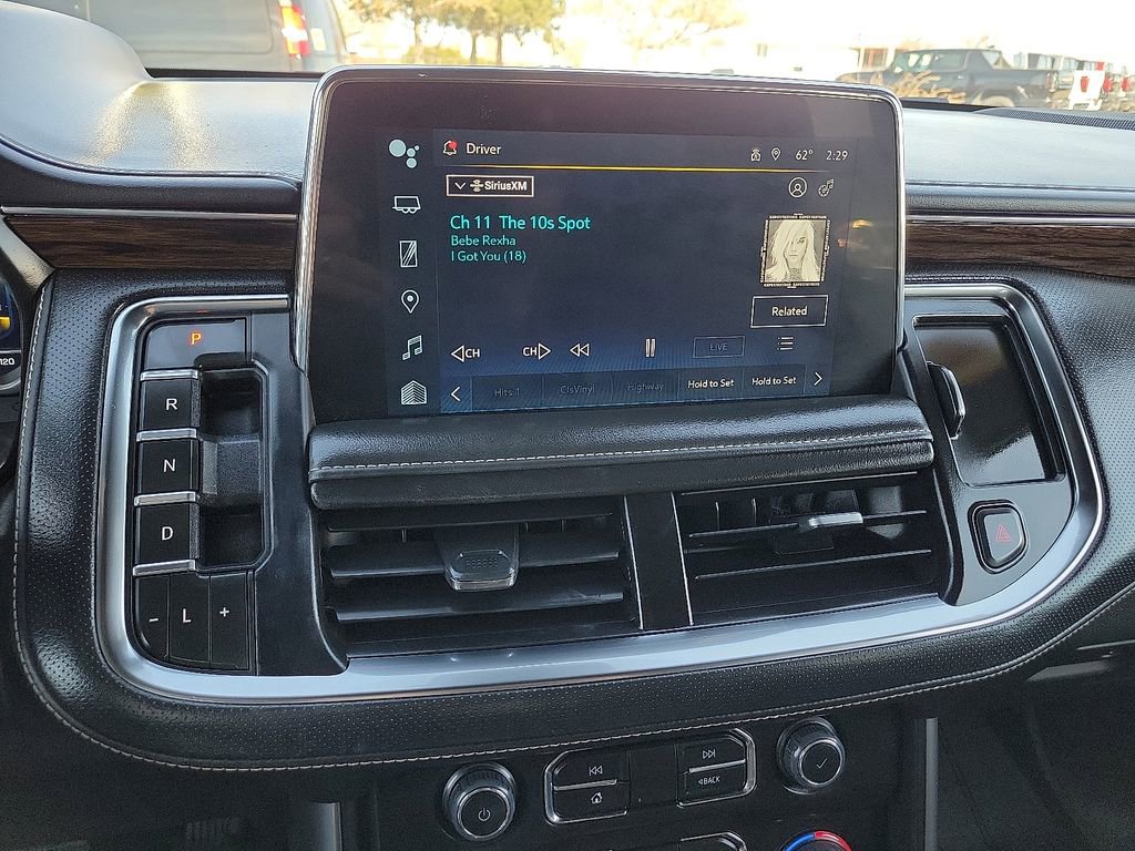 Used 2023 Chevrolet Suburban Premier image 22