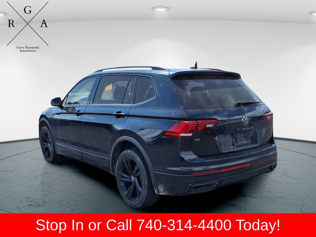 Used 2024 Volkswagen Tiguan SE R-Line AWD/4WD image 5