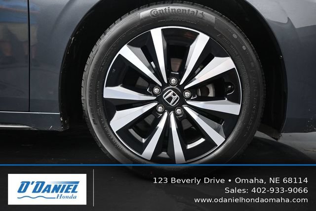 Used 2024 Honda Civic EX-L image 42