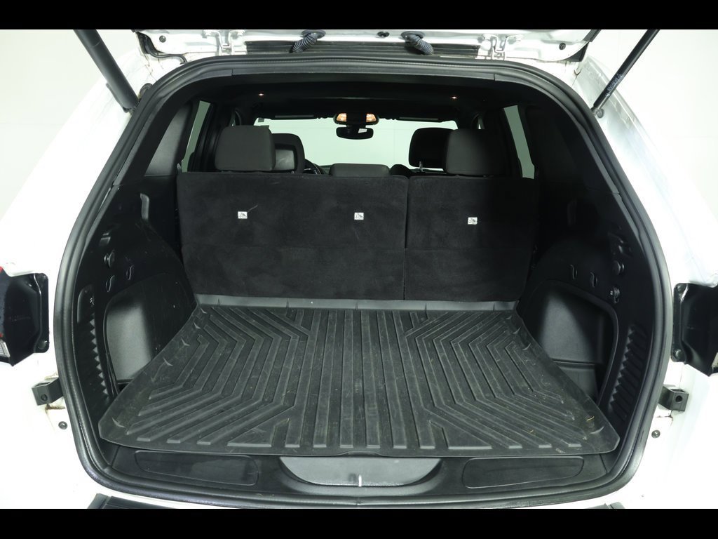 Used 2021 Jeep Grand Cherokee Freedom Edition image 16