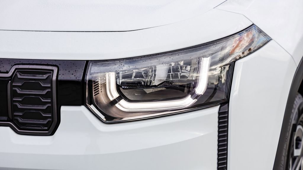 New 2026 Jeep Cherokee Laredo AWD/4WD image 5