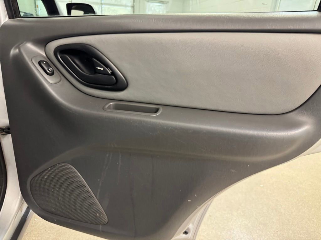 Used 2007 Ford Escape XLT FWD image 24