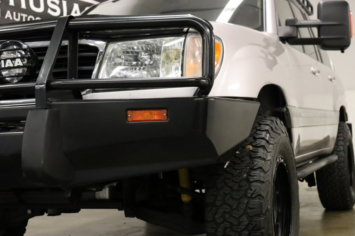 Used 2000 Toyota Land Cruiser AWD/4WD image 17