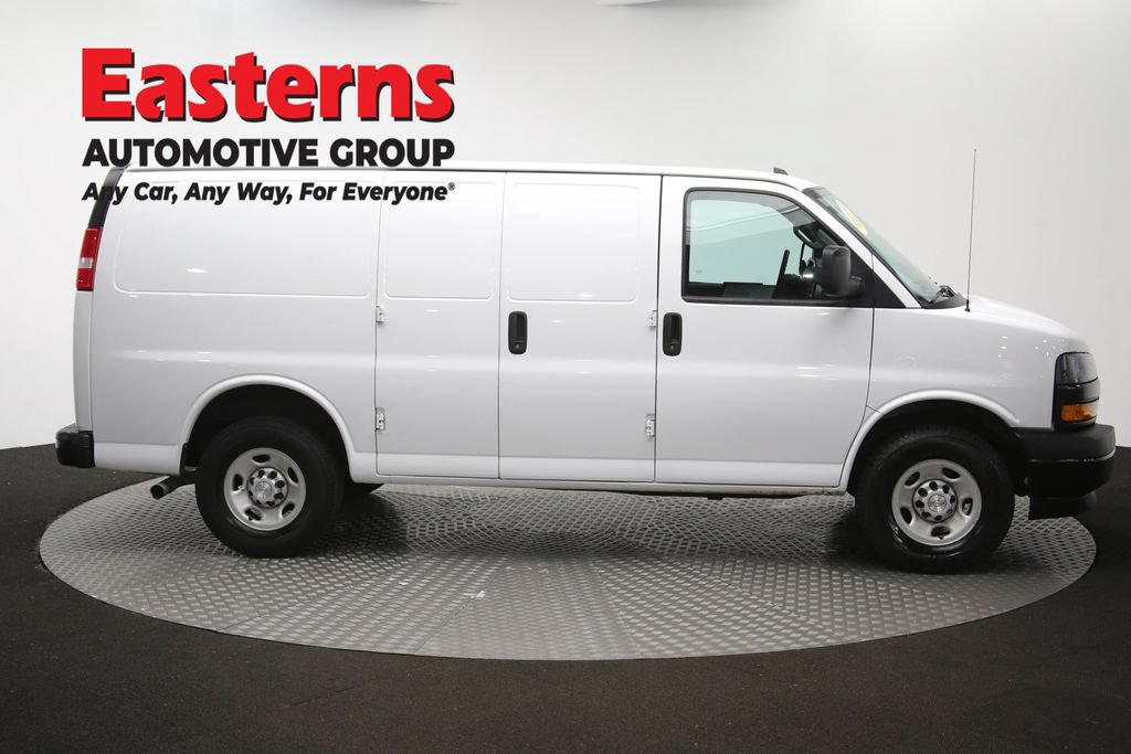 Used 2021 Chevrolet Express 2500 RWD image 42