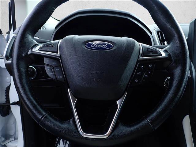 Used 2024 Ford Edge SEL AWD/4WD image 16