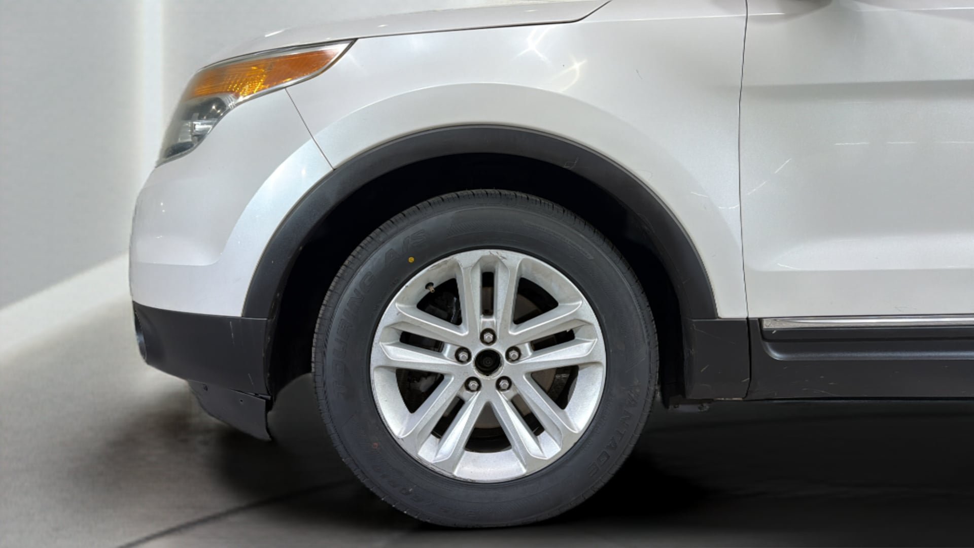 Used 2011 Ford Explorer XLT w/ 201A Rapid Spec Order Code FWD image 36