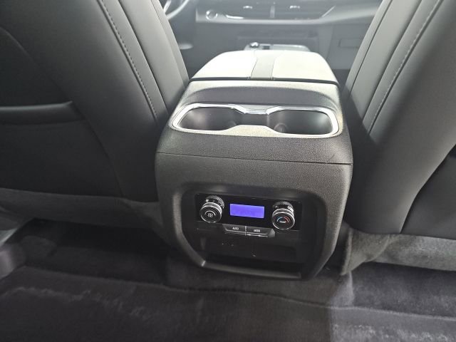 Used 2025 Buick Enclave Preferred image 19