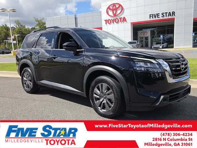 Used 2025 Nissan Pathfinder SV