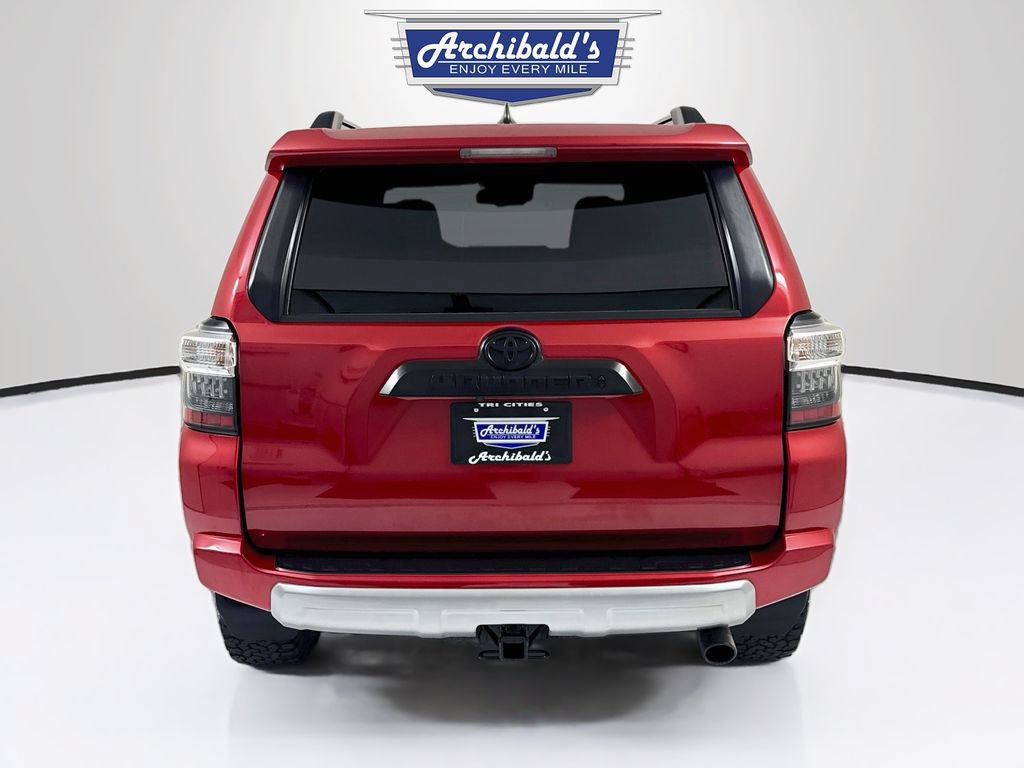 Used 2021 Toyota 4Runner TRD Off-Road Premium w/ Moonroof Package AWD/4WD image 7