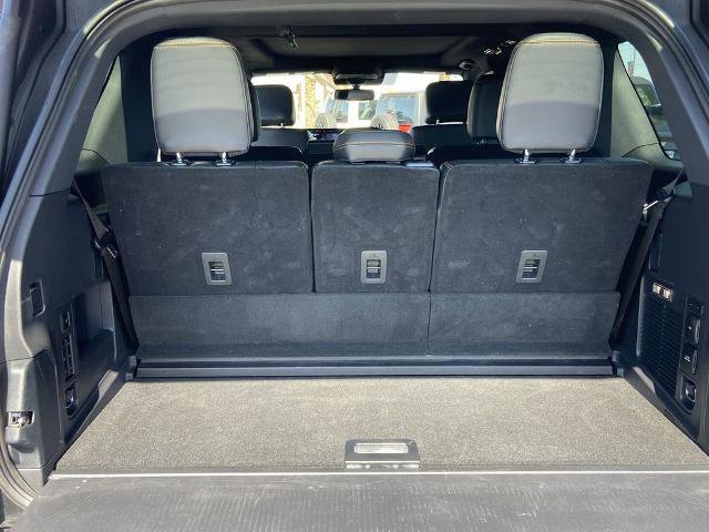 Used 2025 Ford Expedition Tremor image 23