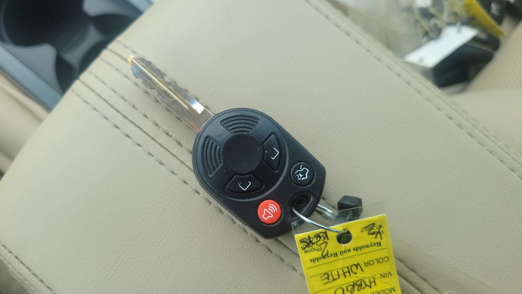 Used 2012 Lincoln MKZ Hybrid FWD image 21
