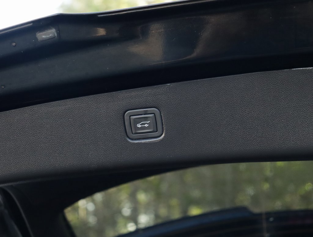 Used 2023 Chevrolet Blazer LT w/ Convenience Package image 27