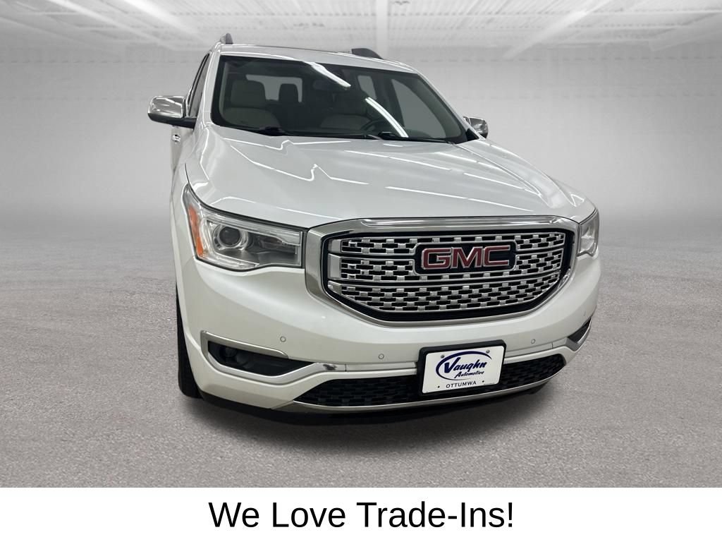 Used 2018 GMC Acadia Denali AWD/4WD image 3