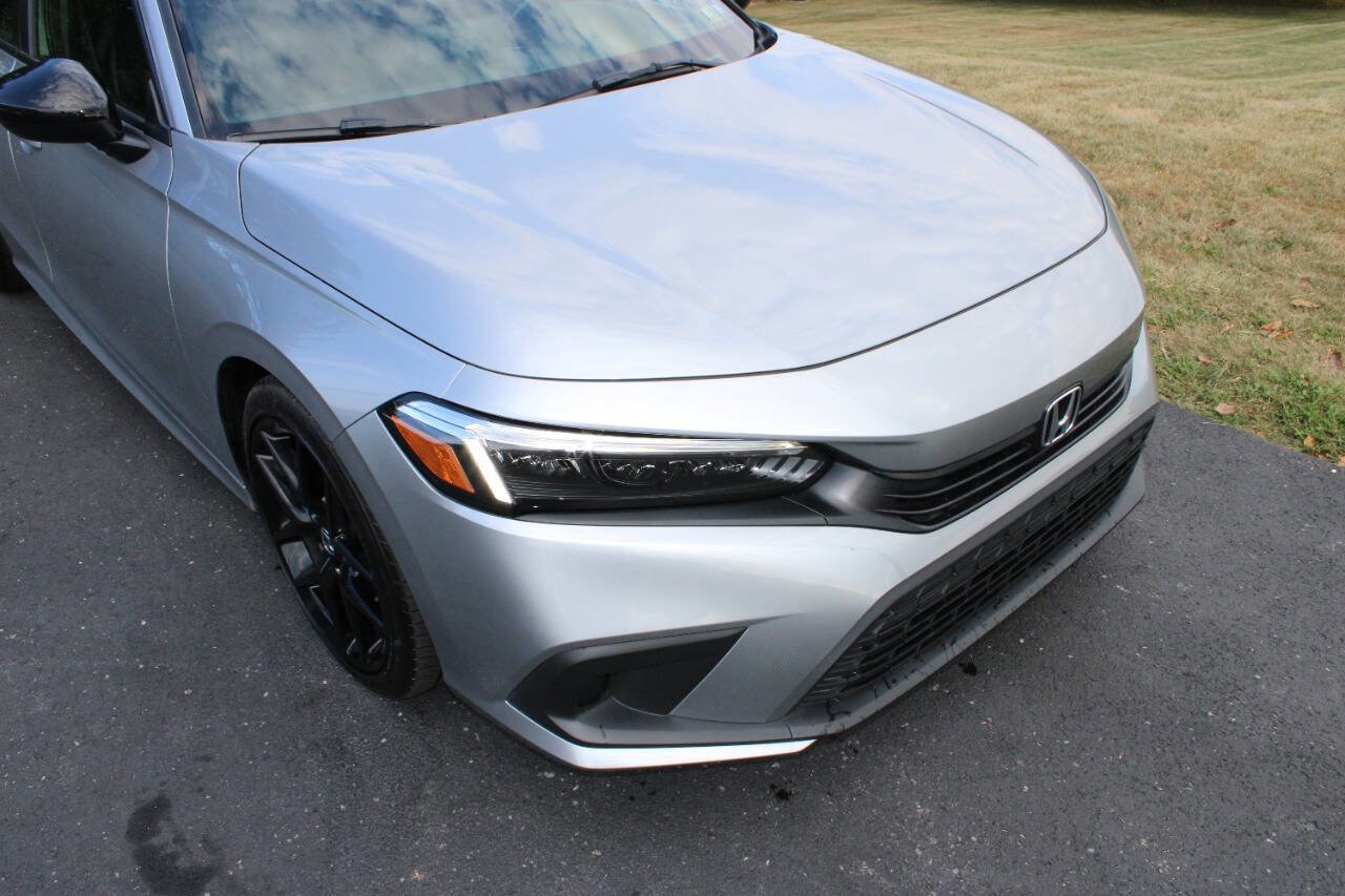 Used 2022 Honda Civic Sport image 4