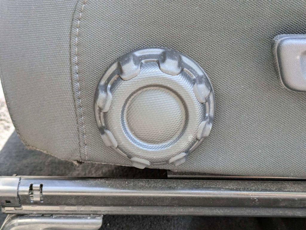 Used 2021 Jeep Wrangler Unlimited Sahara AWD/4WD image 26