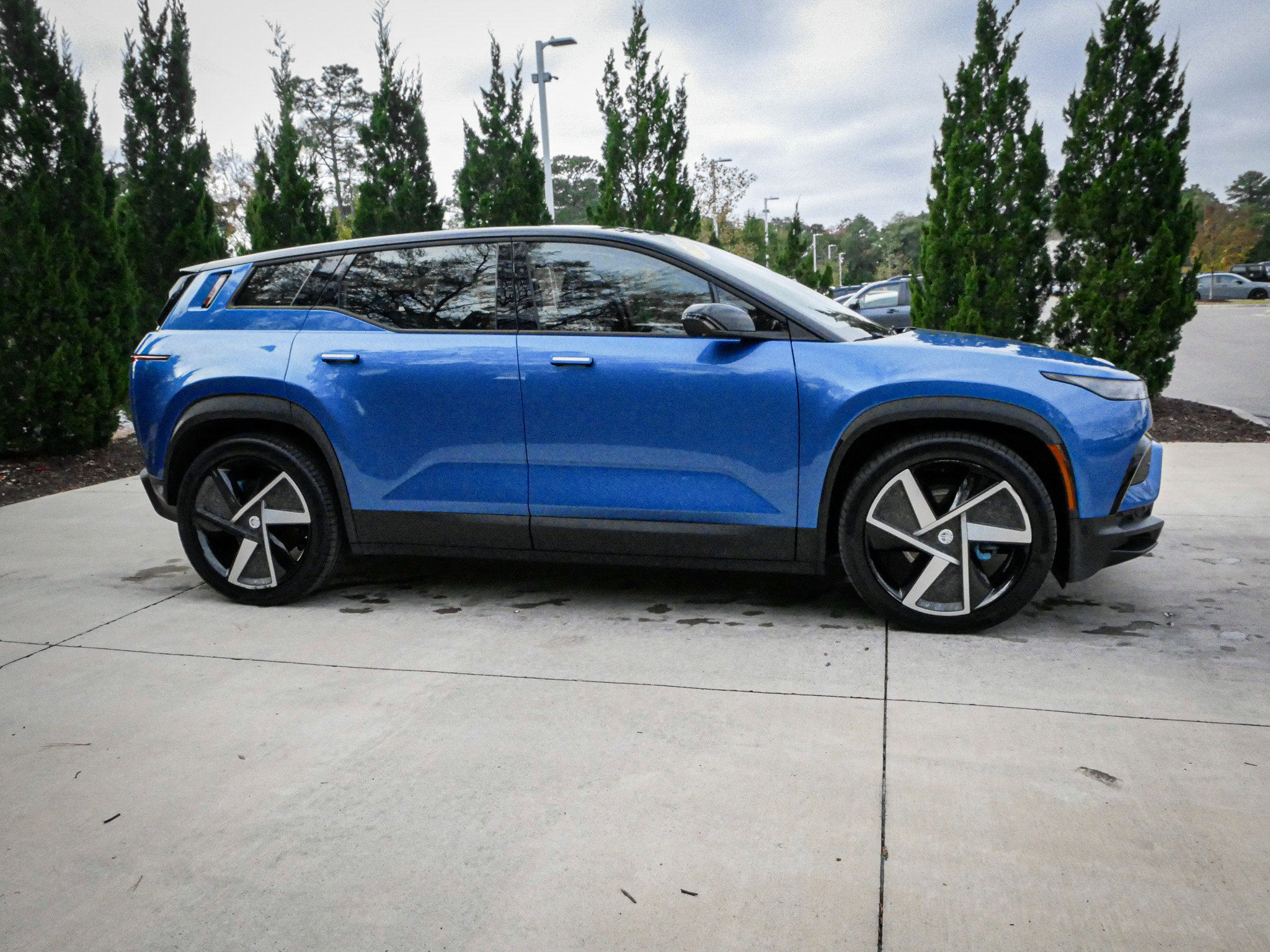 Used 2023 Fisker Ocean One image 11