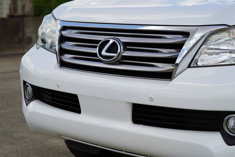 Used 2013 Lexus GX 460 Premium AWD/4WD image 23