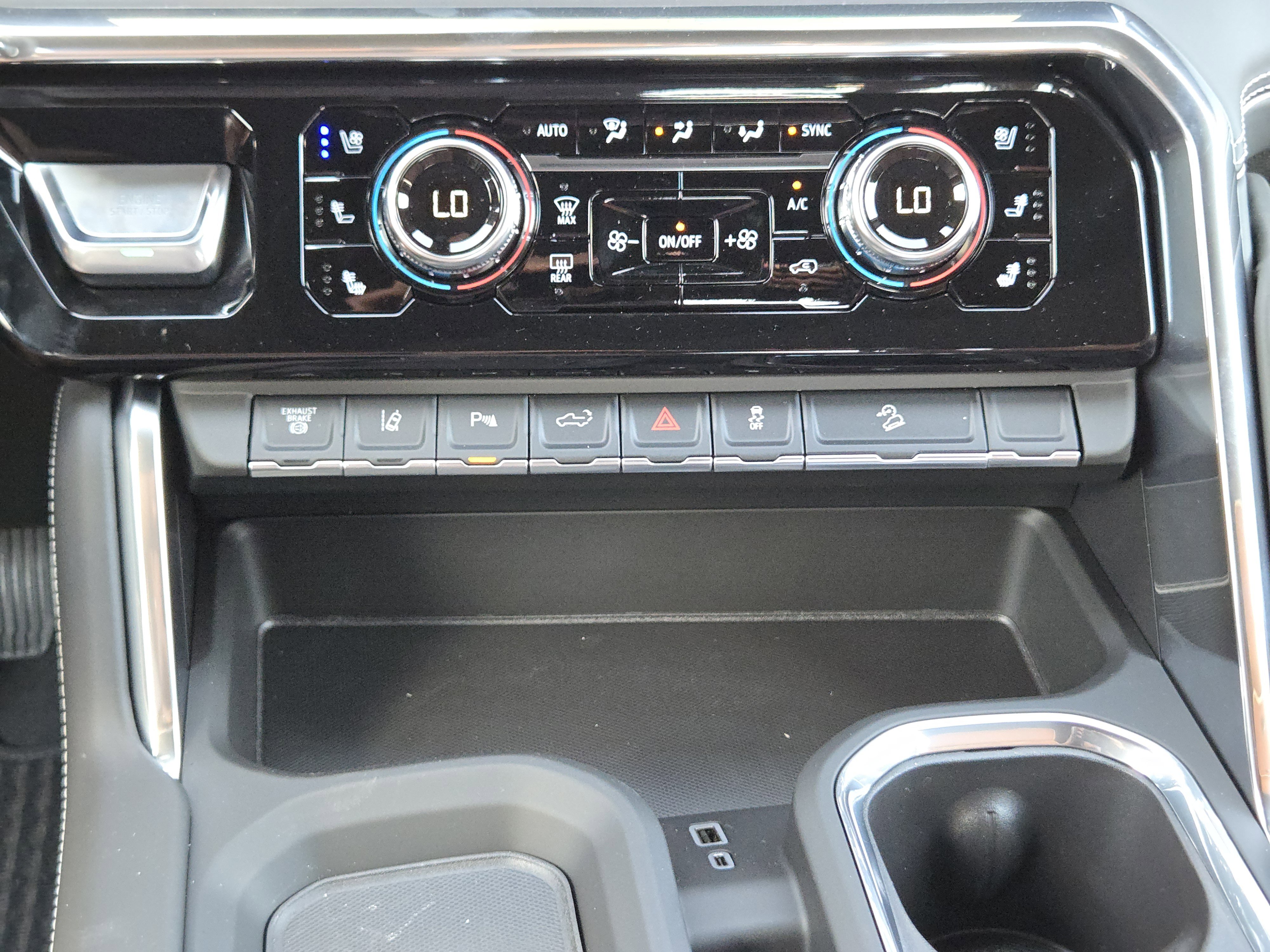 New 2026 GMC Sierra 2500 Denali Ultimate image 15