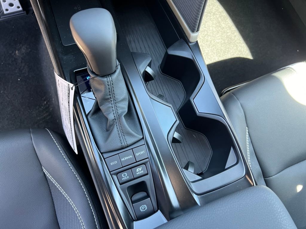 New 2026 Toyota Camry Hybrid w/ Multimedia Upgrade Package image 22