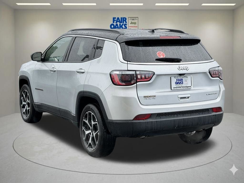 Certified 2025 Jeep Compass Limited AWD/4WD image 10