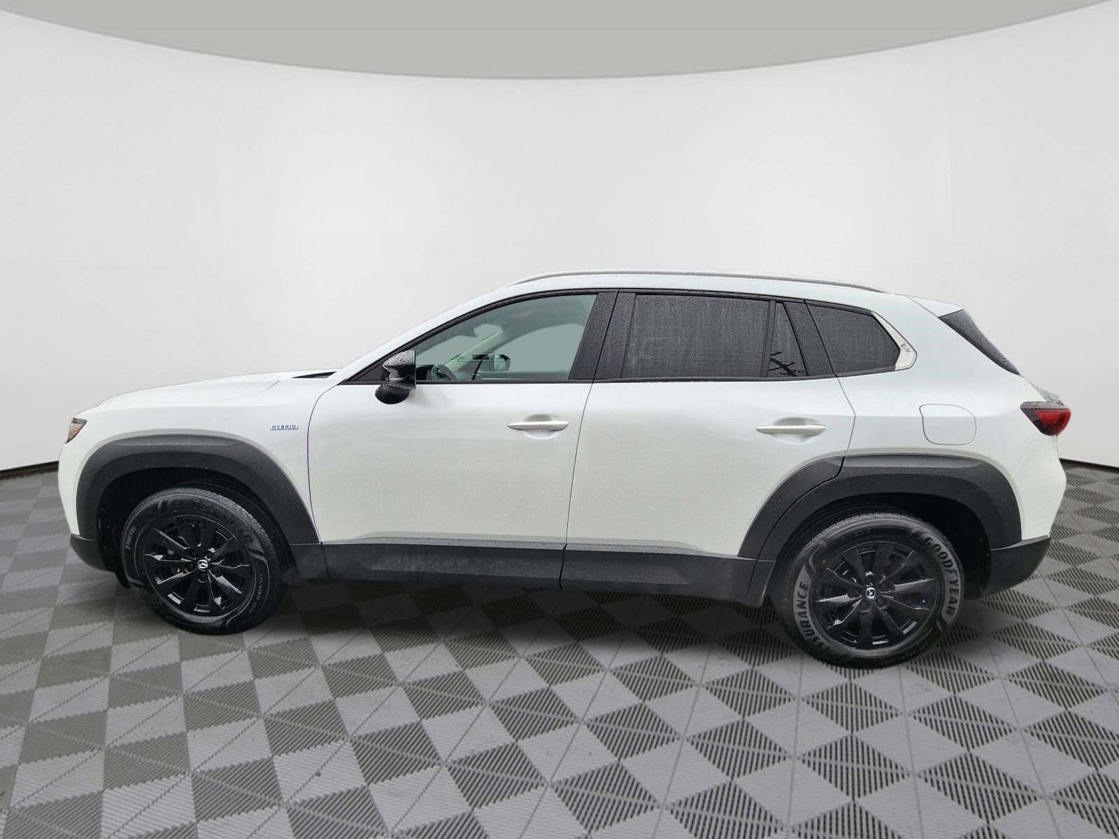Certified 2025 MAZDA CX-50 2.5 Hybrid w/ Weather Package image 5
