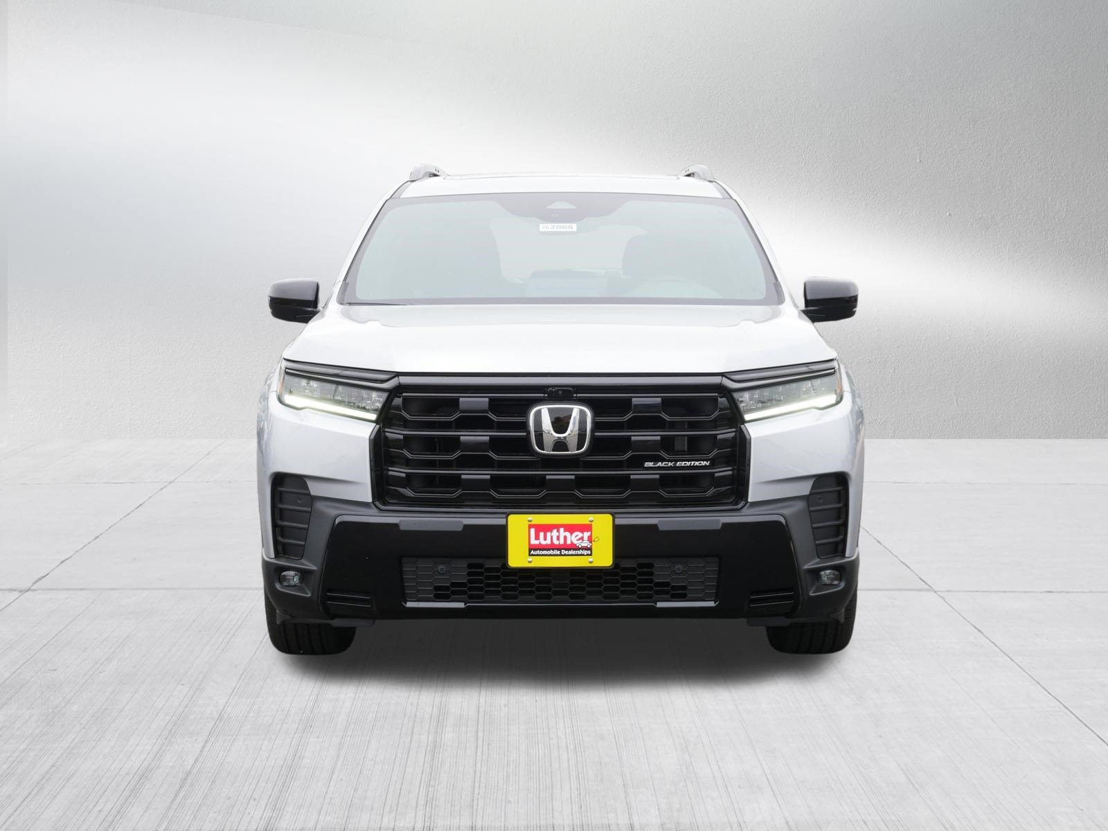 New 2026 Honda Pilot Black Edition image 2