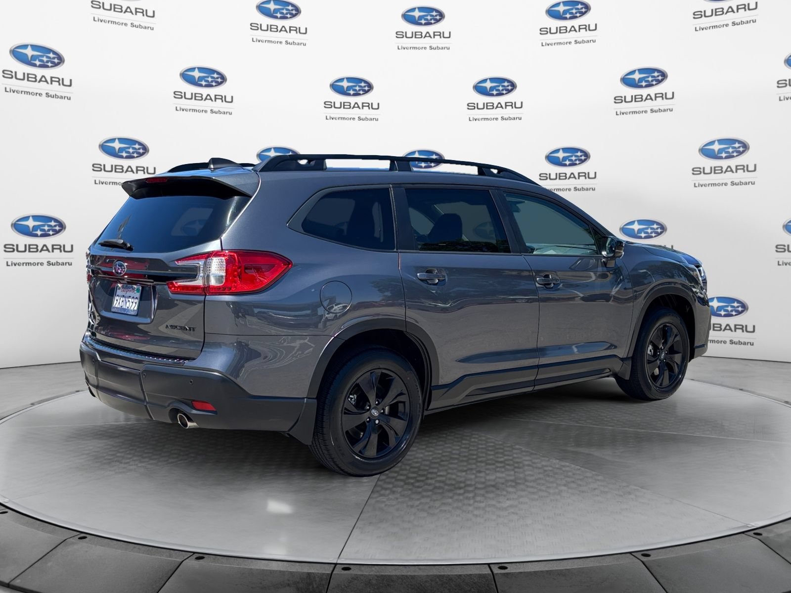 Used 2026 Subaru Ascent Premium AWD/4WD image 5