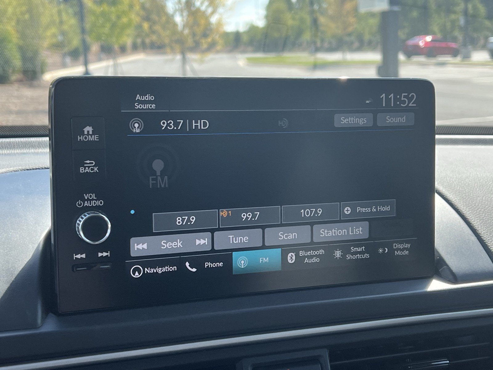 Used 2024 Honda Pilot Elite image 23