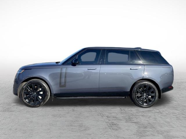 Used 2025 Land Rover Range Rover Long Wheelbase SE image 8