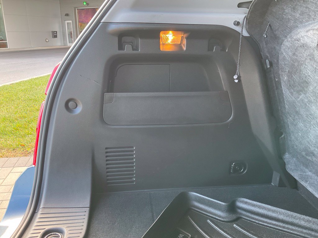 Used 2021 Chevrolet Trax LT FWD image 41