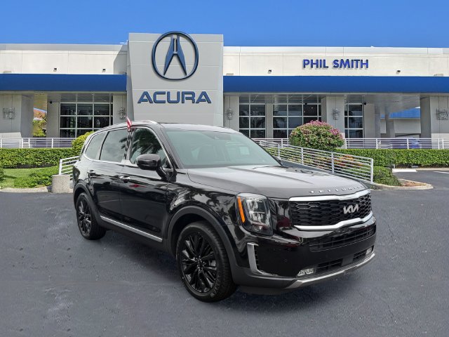 Used 2022 Kia Telluride SX w/ Towing Package FWD image 3