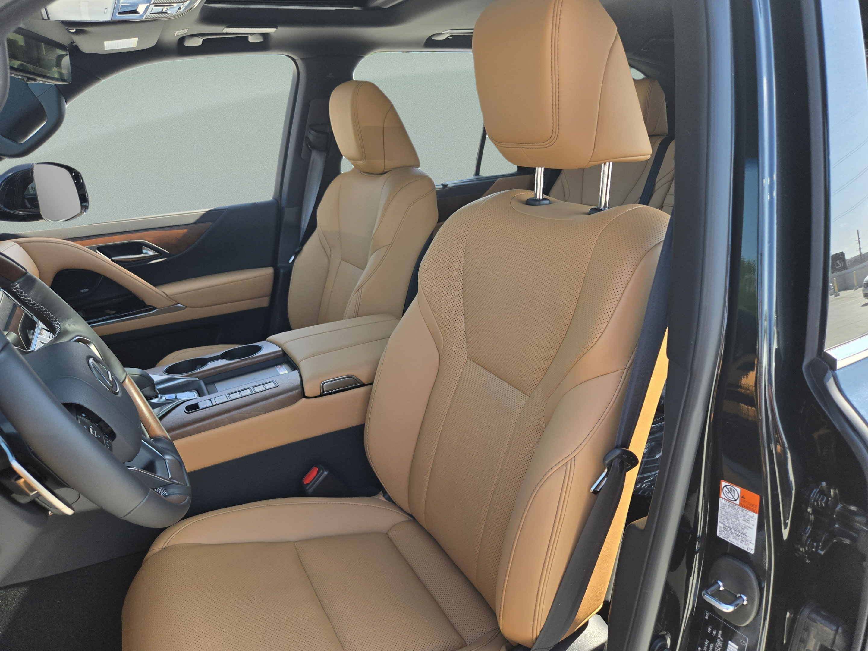 New 2026 Lexus LX 700h Luxury AWD/4WD image 13