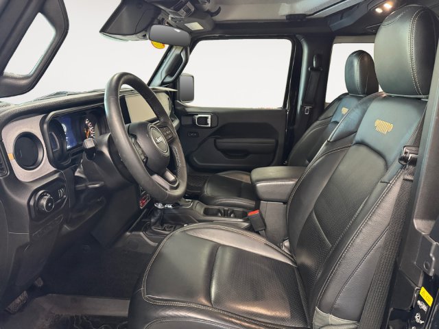 Used 2025 Jeep Wrangler Sport AWD/4WD image 8