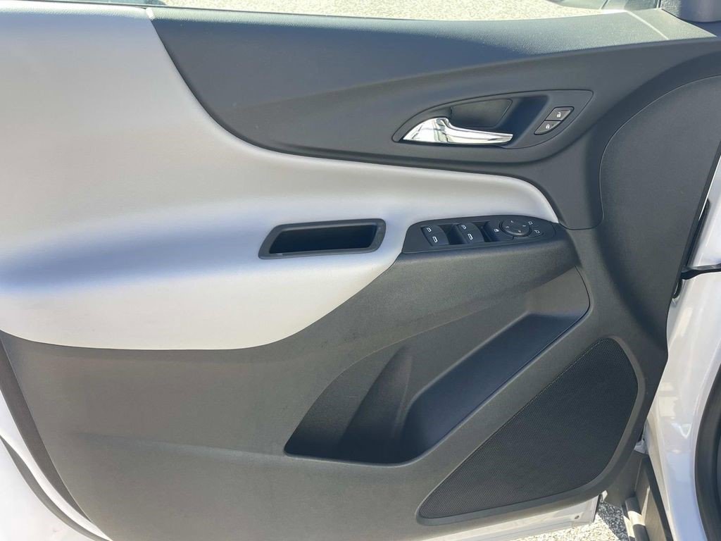 Certified 2024 Chevrolet Equinox LS w/ Sport Edition image 13