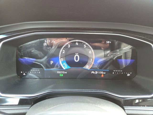 Used 2023 Volkswagen Jetta SE w/ Panoramic Sunroof Package image 13