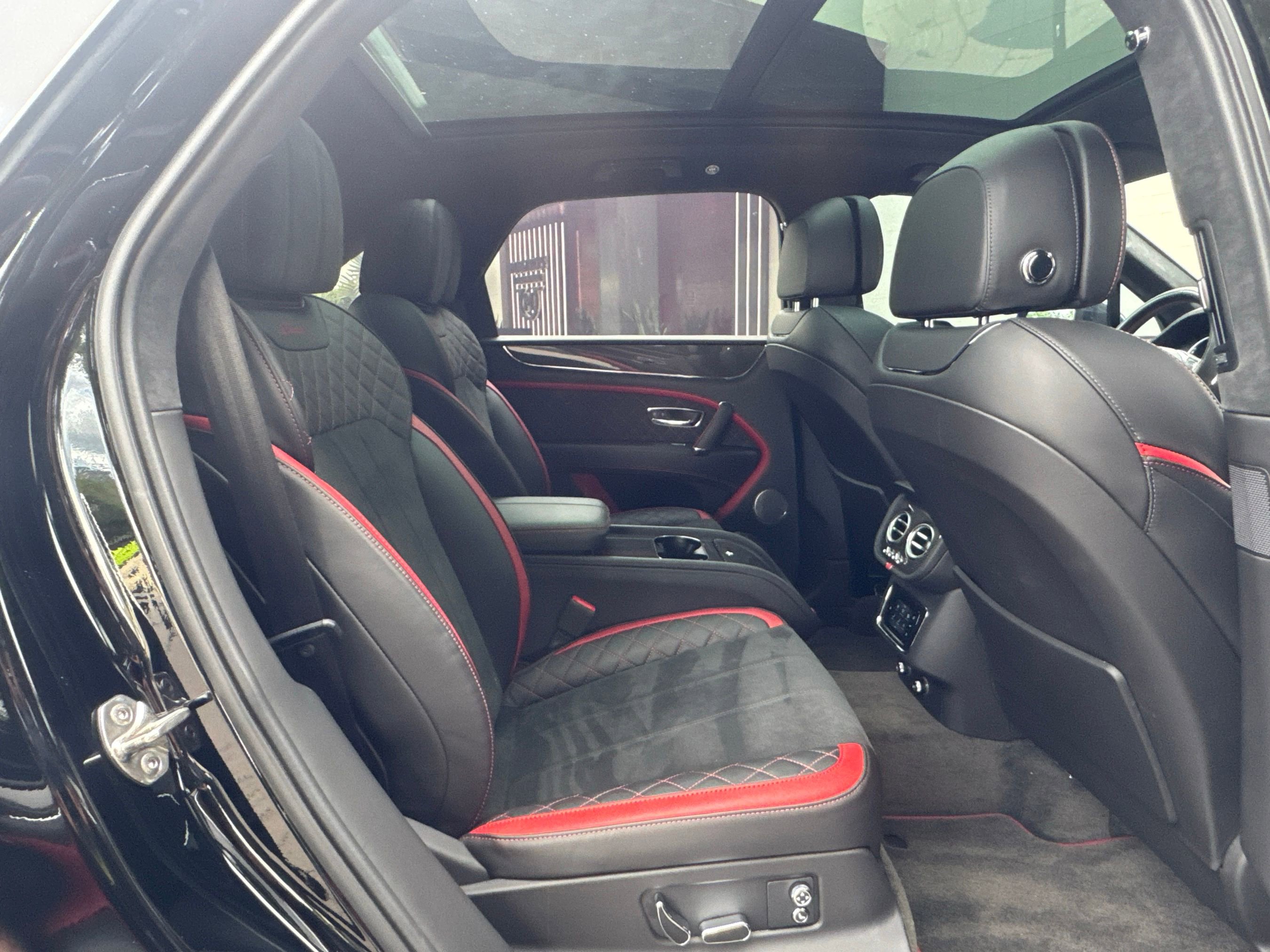 Used 2020 Bentley Bentayga Speed AWD/4WD image 8