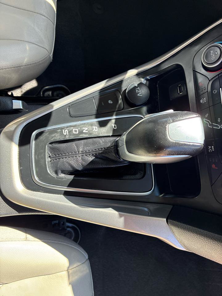 Used 2018 Ford Focus Titanium FWD image 48