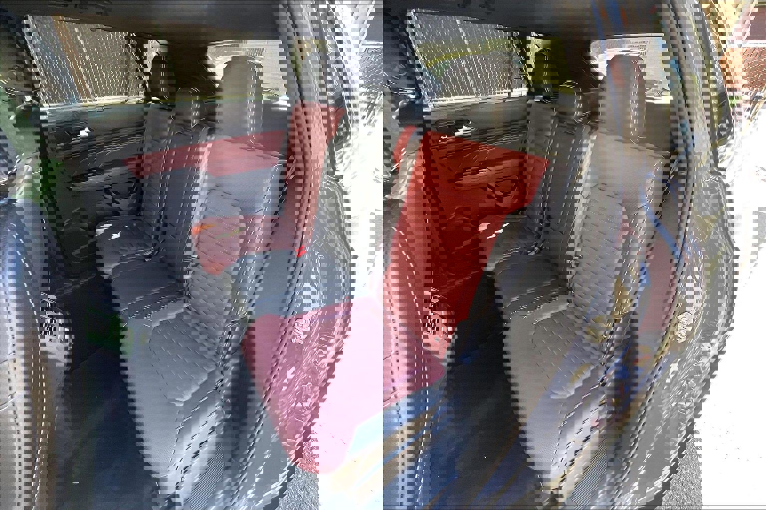 Certified 2021 Volkswagen Atlas Cross Sport SEL Premium R-Line image 25