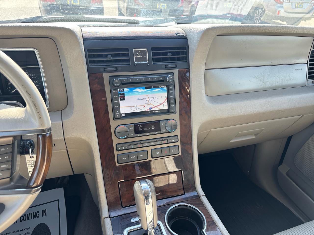 Used 2013 Lincoln Navigator 2WD w/ HD Trailer Tow Pkg image 15