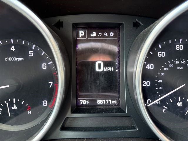 Used 2018 Hyundai Santa Fe SE w/ SE Premium Package 02 AWD/4WD image 11