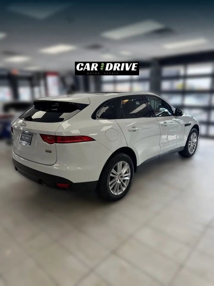 Used 2020 Jaguar F-PACE Prestige image 4