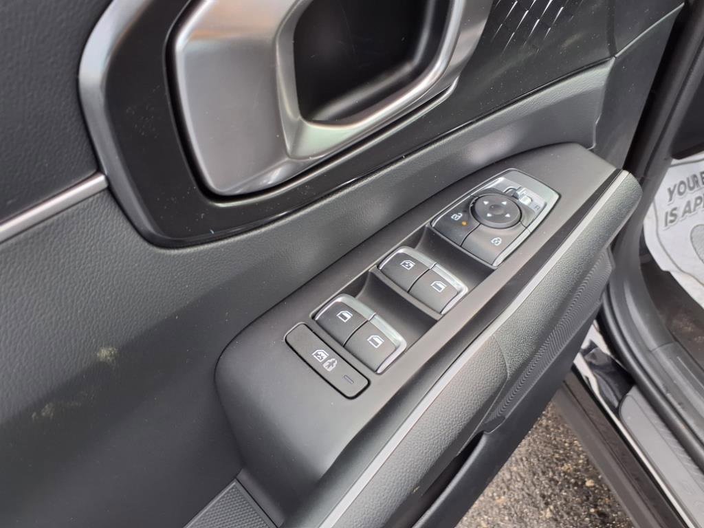 New 2025 Kia Sorento S image 11