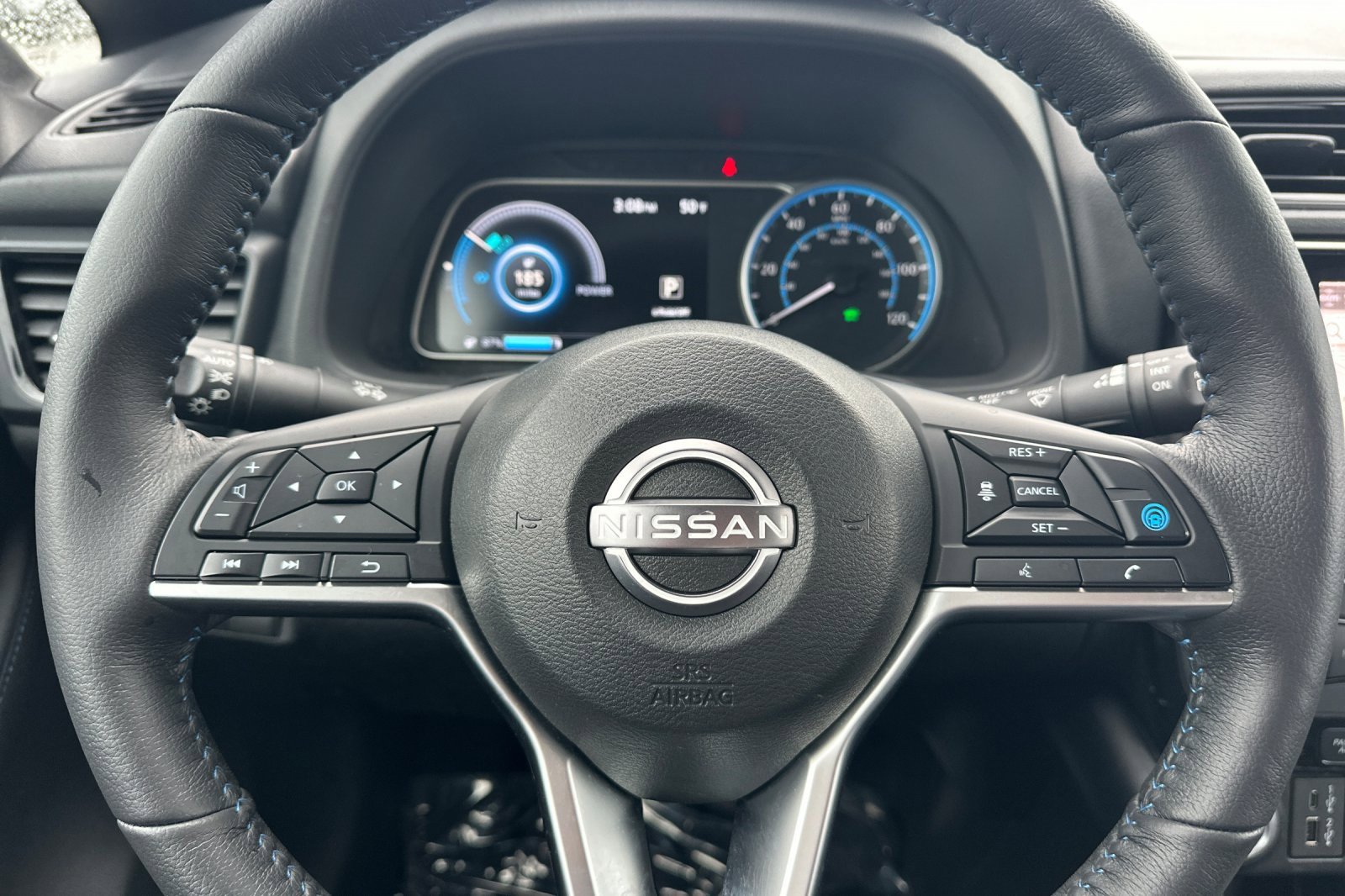 Certified 2024 Nissan Leaf SV Plus image 27