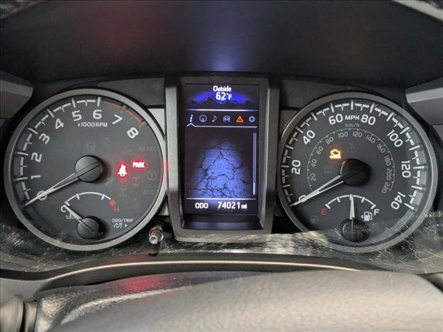 Used 2019 Toyota Tacoma TRD Sport image 11