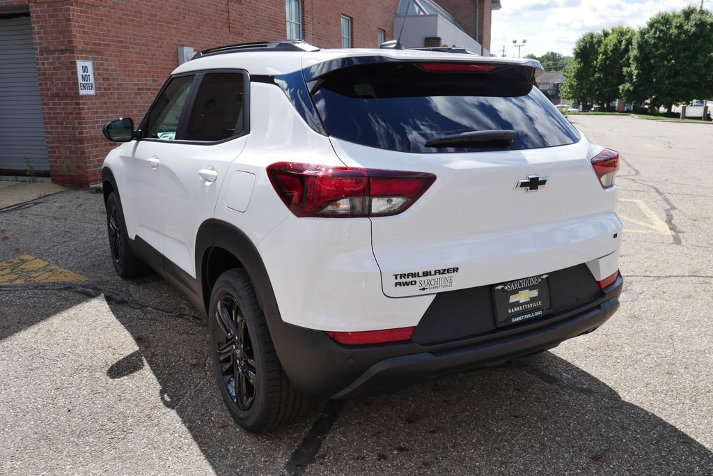 New 2026 Chevrolet TrailBlazer LT w/ Midnight Edition AWD/4WD image 5