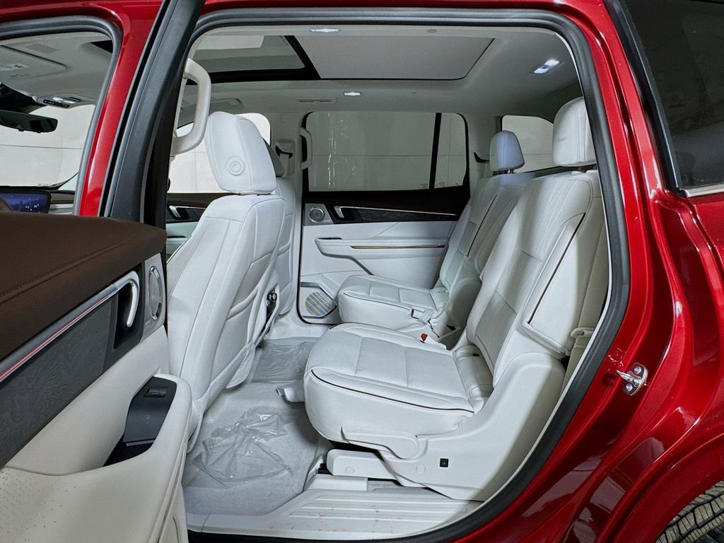 New 2026 Buick Enclave Avenir w/ Super Cruise Package image 13